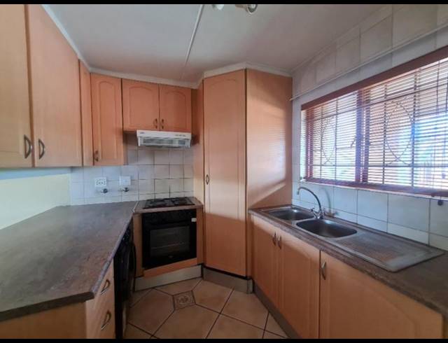 2 BEDROOM APARTMENT FOR SALE IN DOWERGLEN